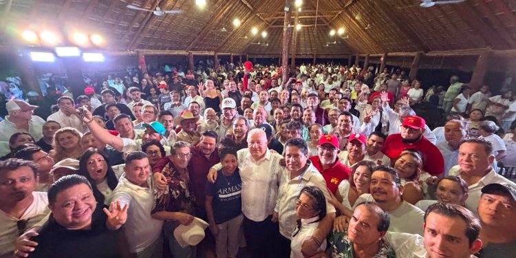Rafa Marín llama en Playa del Carmen a cerrar filas en defensa de la transformación y la soberanía