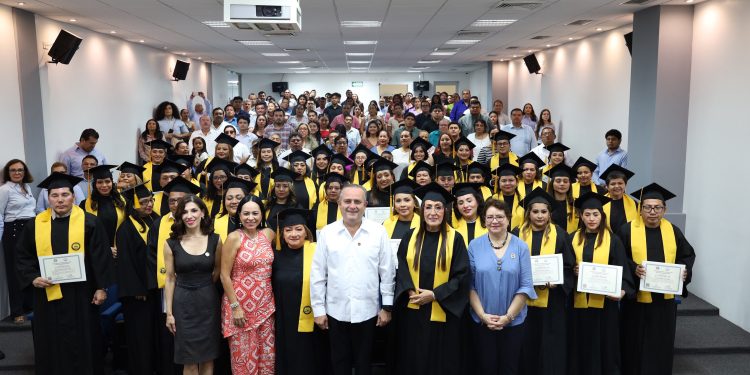 poder-judicial-tabasco-egresados-posgrados.jpg