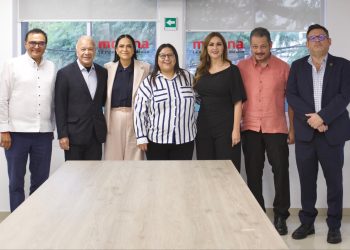 Ariadna Montiel y Alberto Anaya durante reunión entre Morena y PT por inconformidades en encuestas