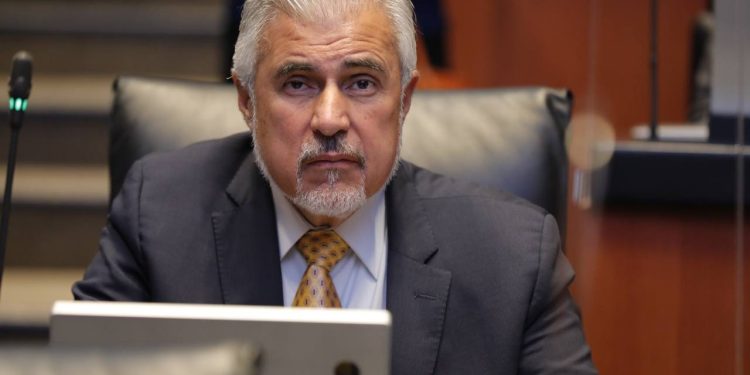 José Narro Céspedes acusa irregularidades en la encuesta