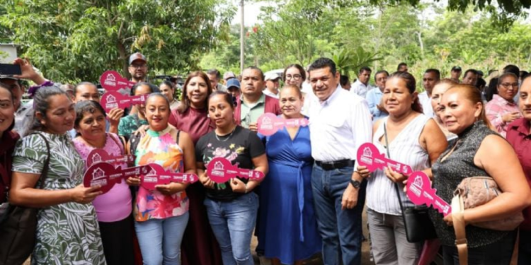 Tabasco busca cifra histórica con 20 mil viviendas rurales
