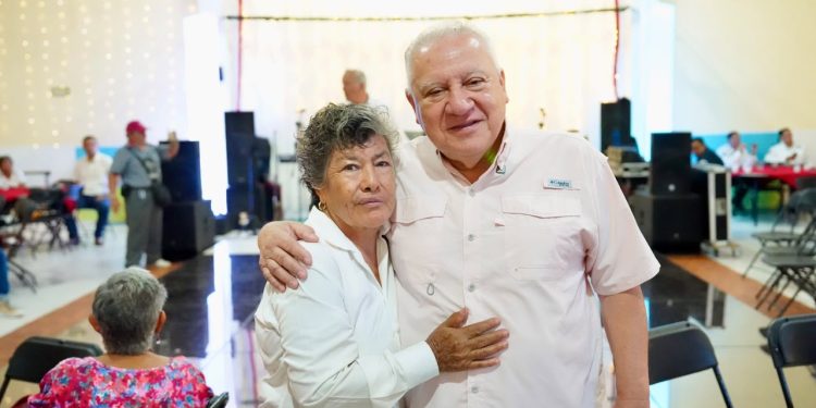 Rafa Marín plantea una nueva visión de atención para los adultos mayores