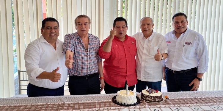 Rafael Acosta León, Gustavo de la Torre Zurita, Humberto de los Santos Bertruy y Juan Enoc Alvarado Ribón