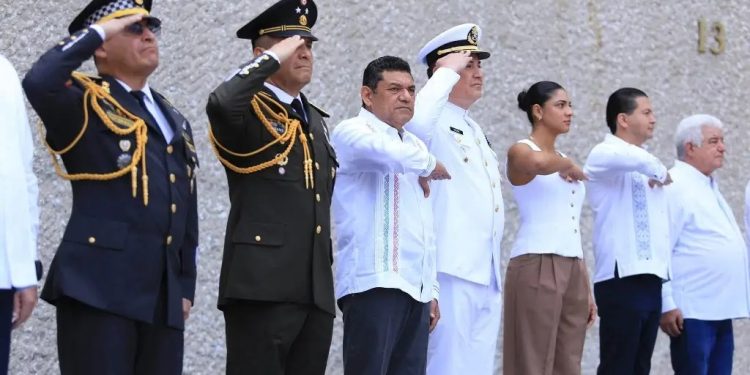 Javier May encabeza ceremonia por el 179 aniversario de los Niños Héroes en Tabasco