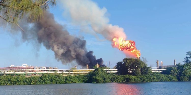 PEMEX aclara que el humo en Dos Bocas
