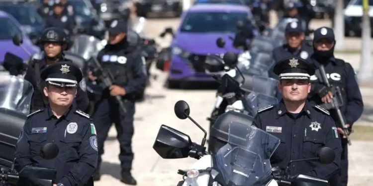 Sacuden policía de Cancún
